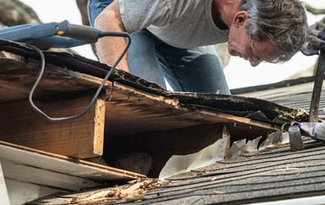 common causes of Wormelow Tump fascia damage